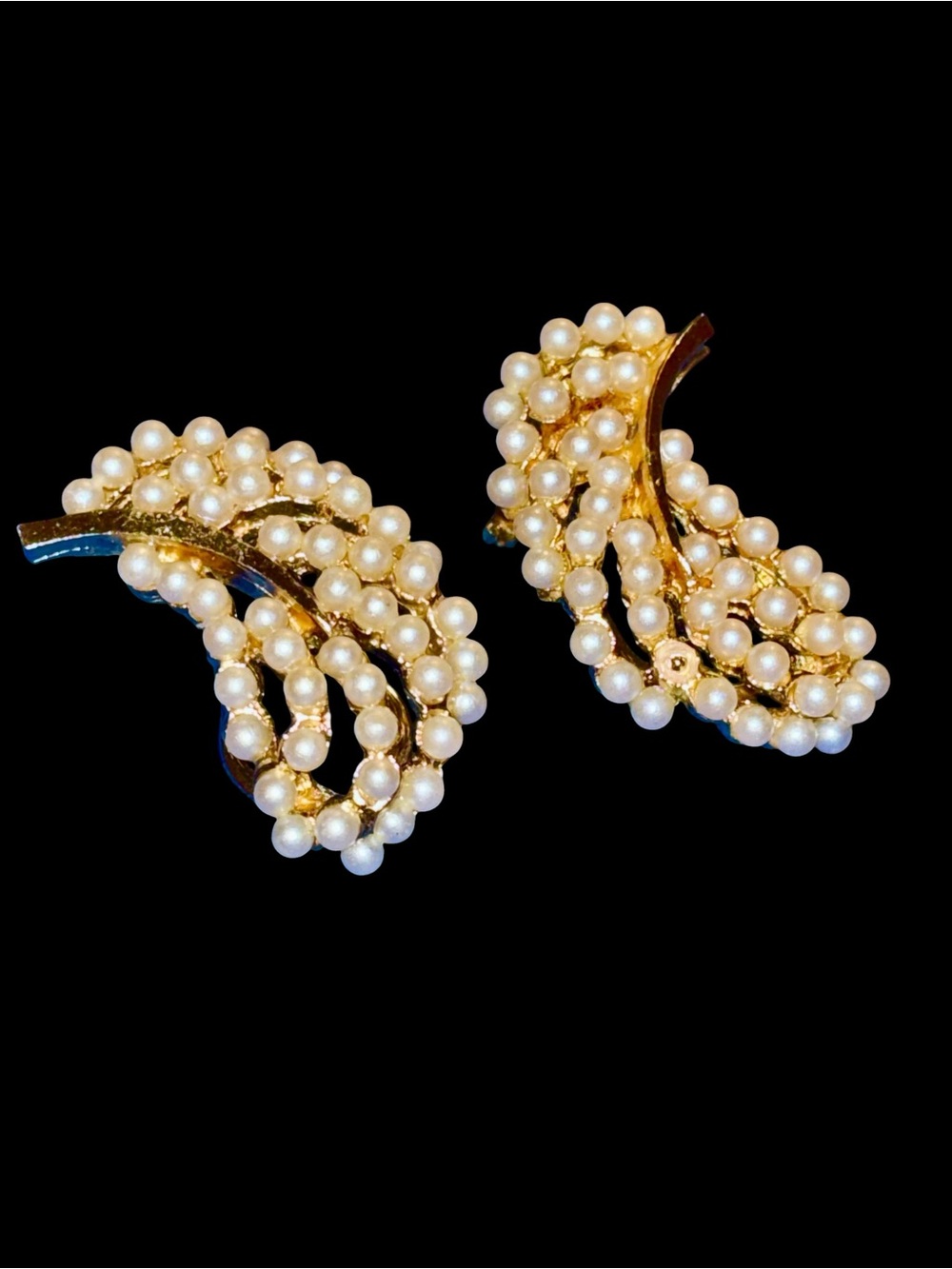 Vintage estate sale  Cluster Clip-On Earrings